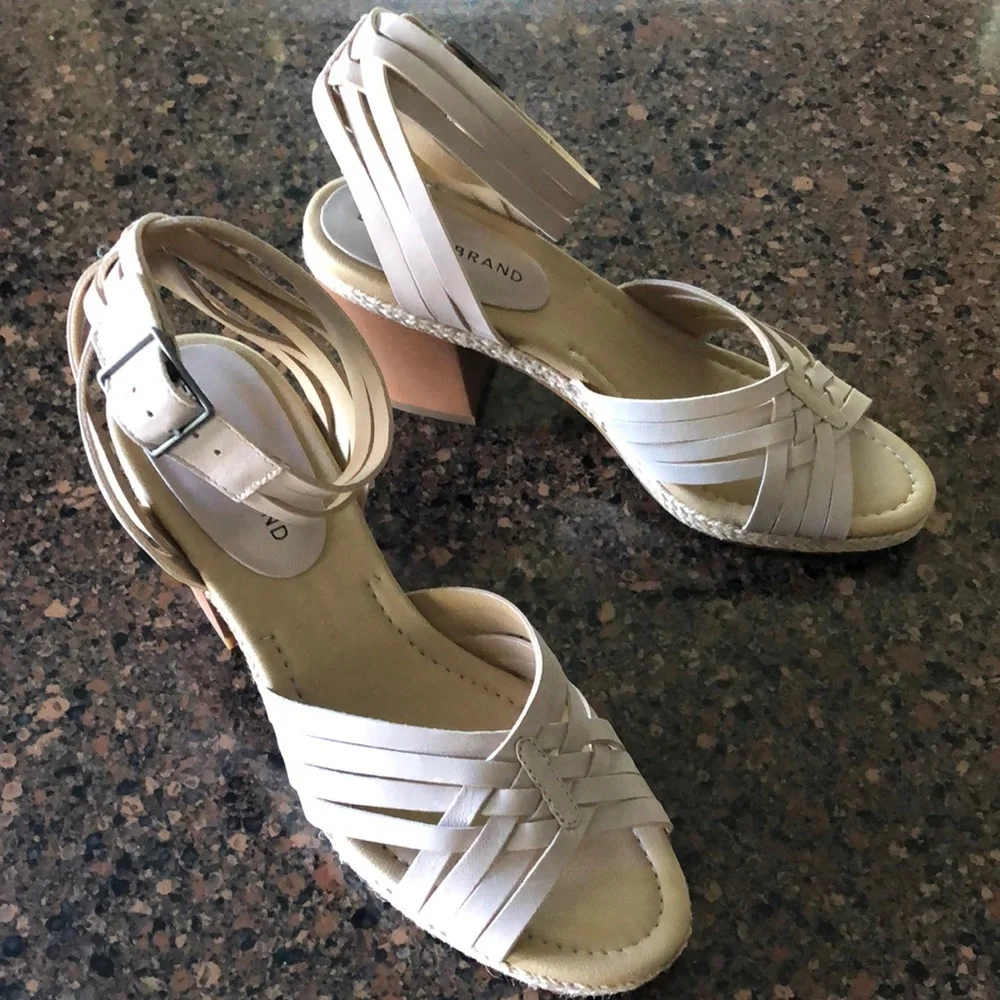 Lucky Brand Noxa Heeled Sandals - Picture 2 of 7